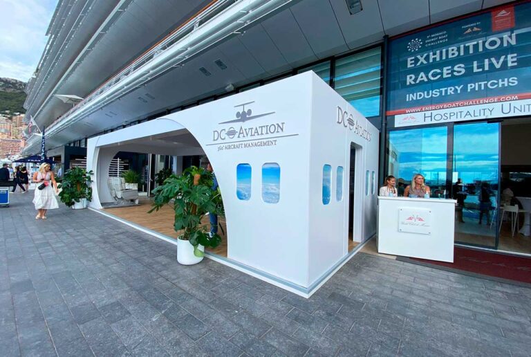 construction of structures for boat shows