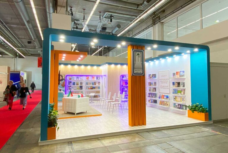 stands a medida para editoriais