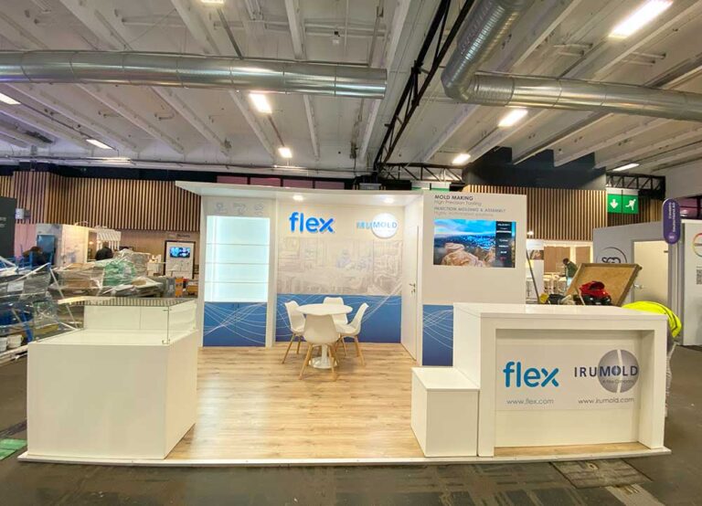 a stand builder in Paris 2