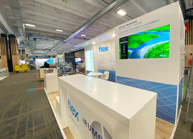 a stand builder in Paris 3