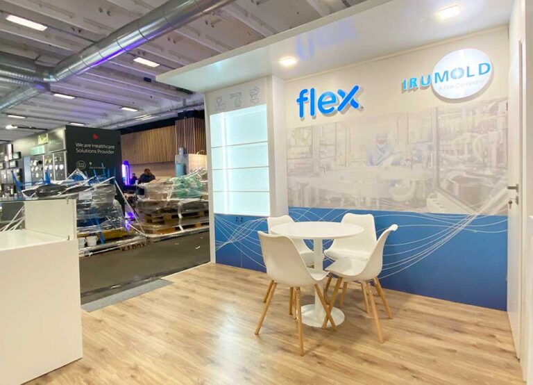 a stand builder in Paris 4