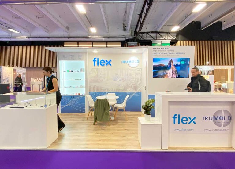 a stand builder in Paris 5