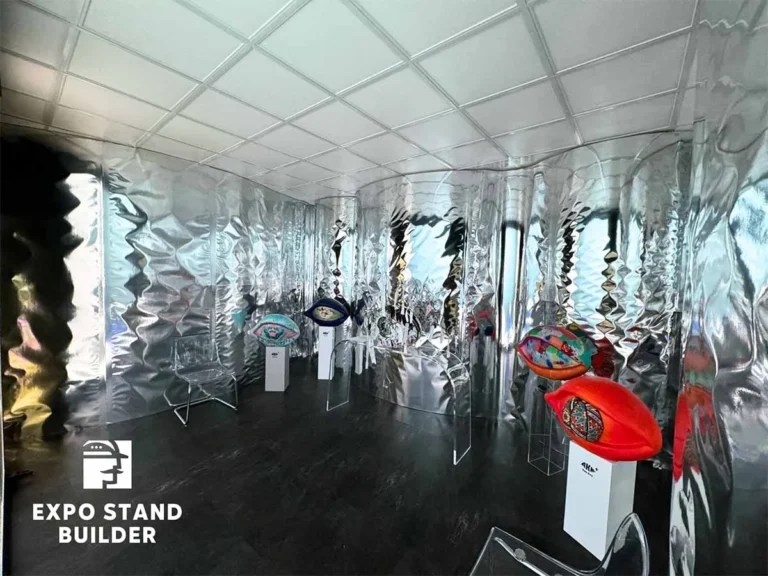 Struktur des Messestandes in Venedig 3