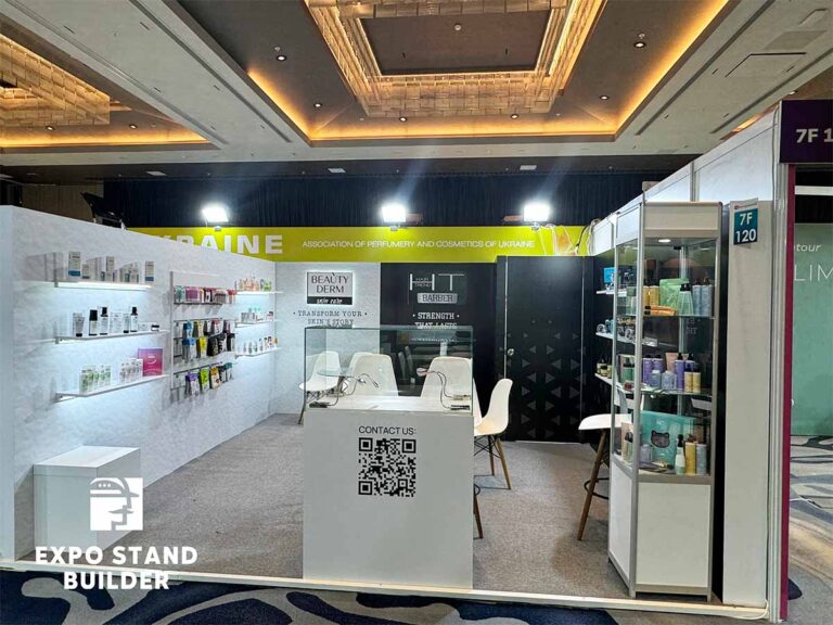 Bau eines Messestandes in der Türkei